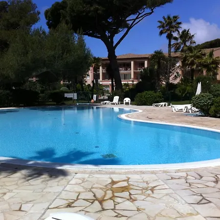 T2 Vue 50m De La A Giens דירה הייר