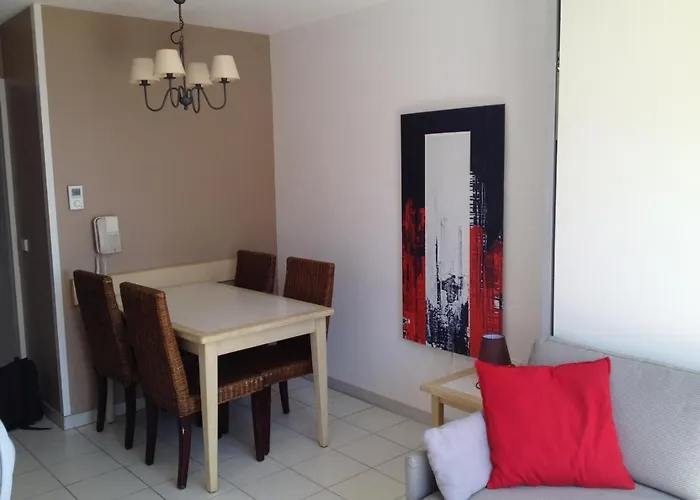 T2 Vue 50m De La A Giens * Hyères