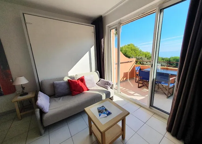 T2 Vue 50m De La A Giens Hyères